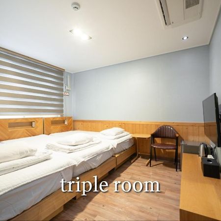 Sea Star Hostel Yeosu Zewnętrze zdjęcie