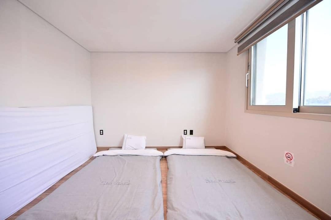 Sea Star Hostel Yeosu Zewnętrze zdjęcie