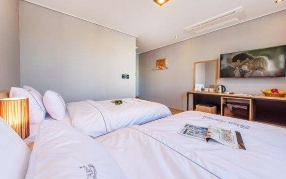Sea Star Hostel Yeosu Zewnętrze zdjęcie