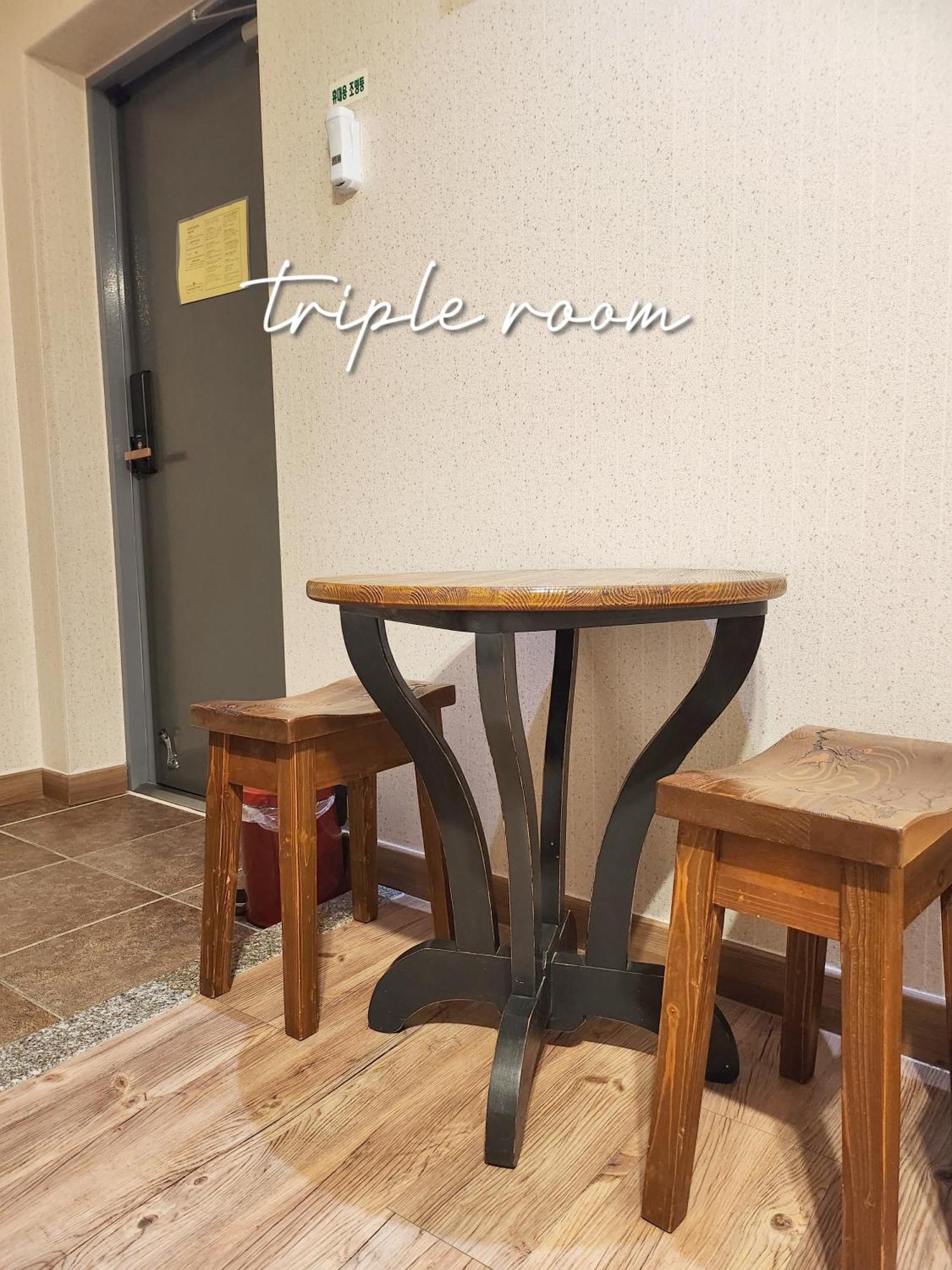 Sea Star Hostel Yeosu Zewnętrze zdjęcie