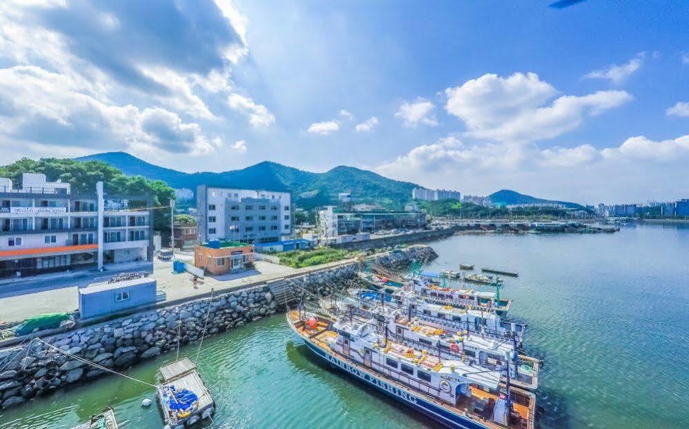 Sea Star Hostel Yeosu Zewnętrze zdjęcie